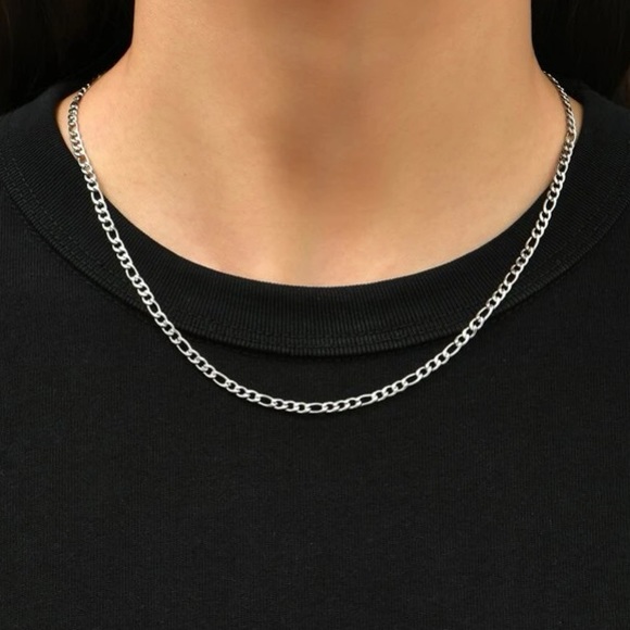 STAINLESS STEEL FIGARO FLAT CHAIN NECKLACE - Picture 1 of 4